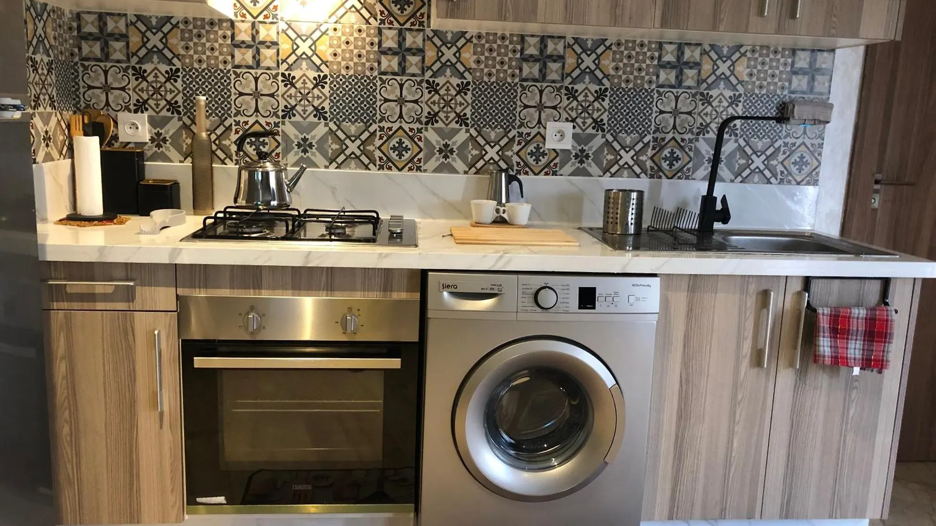 Appart-Studio Moderne Et Cosy, Grande Terasse Casablanca Apartment